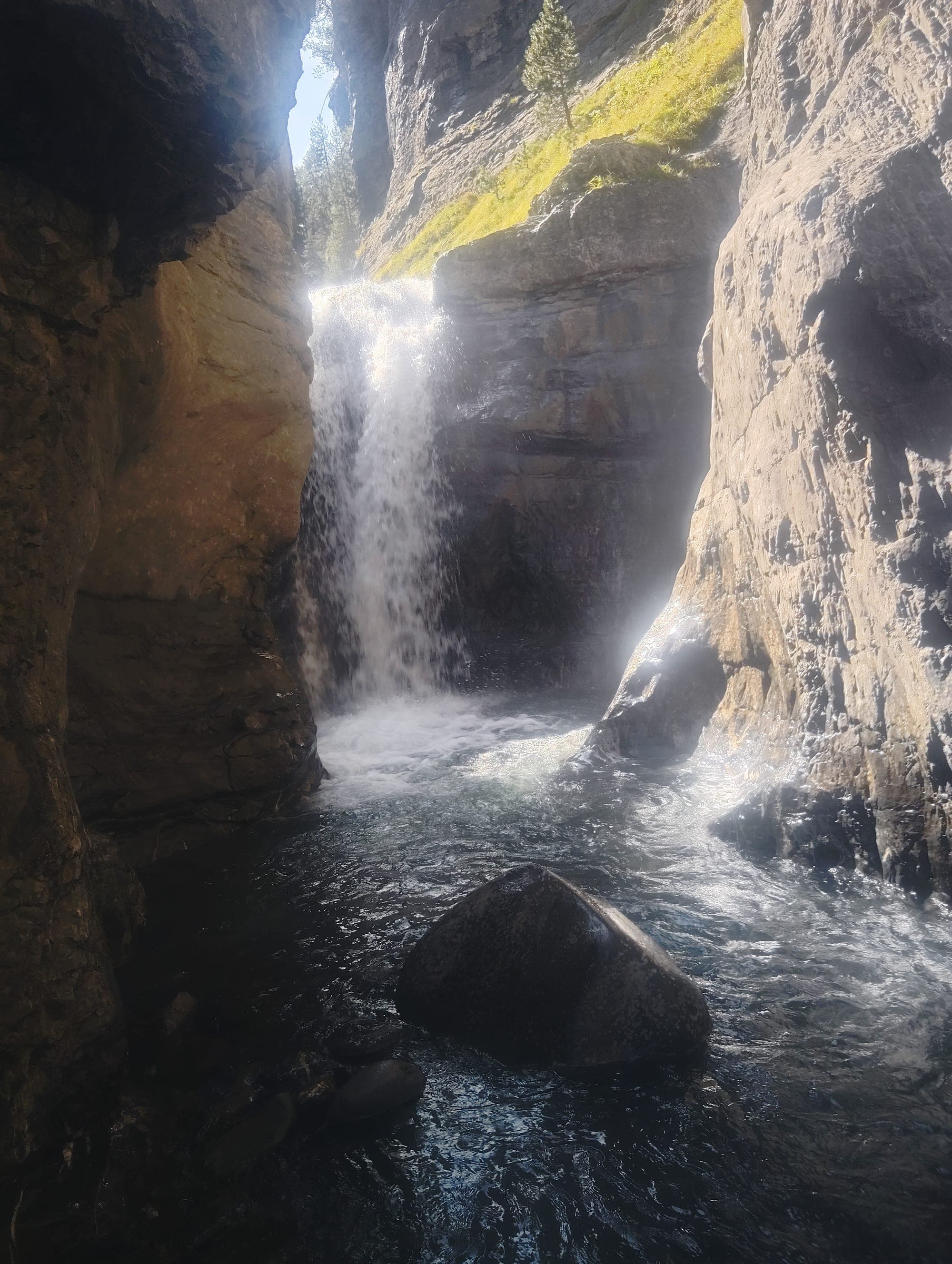 Descente dans la Gorge de Clapouse, vallée de l'Ubaye