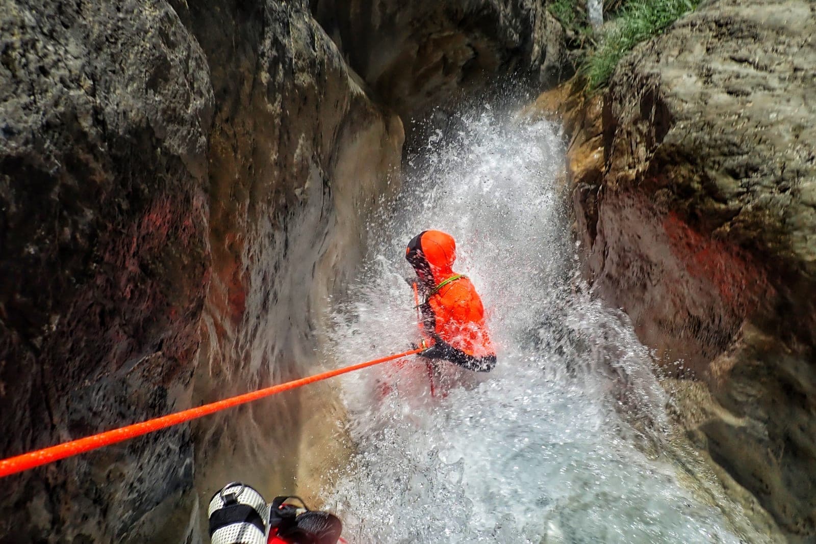 Canyoning or rafting in the Ubaye: which one to choose?